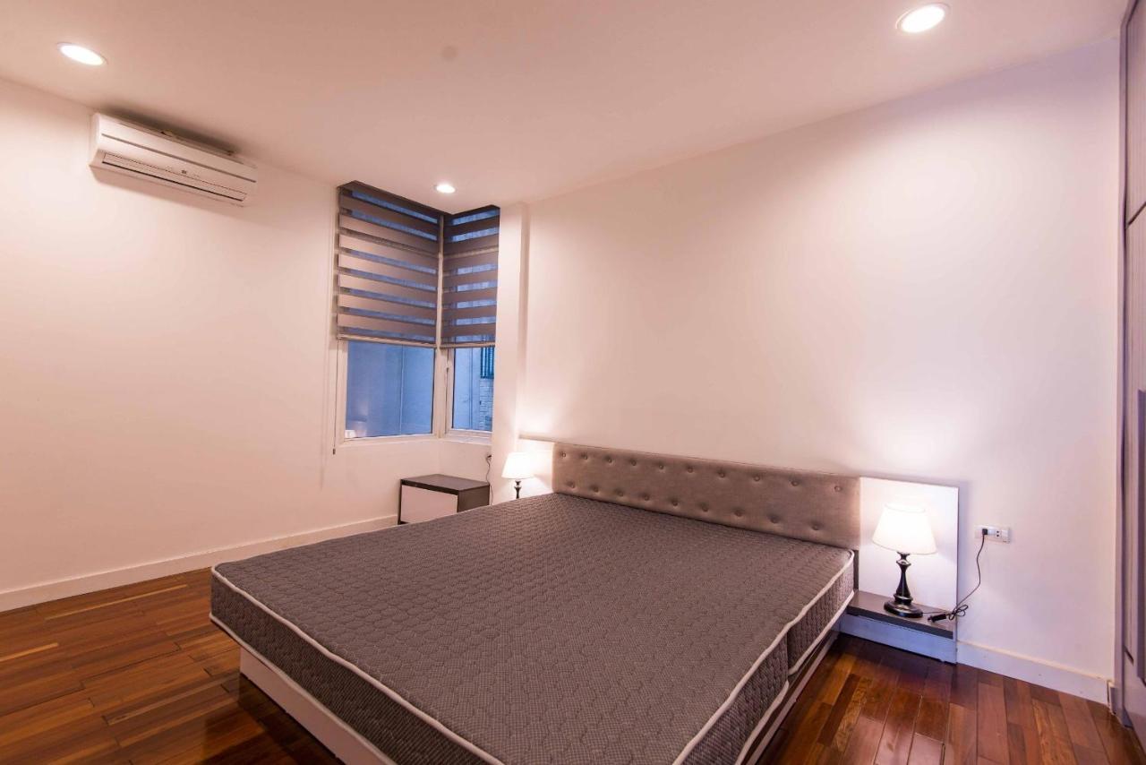 Luxe Paradise 9 Quang Khanh Apartment *