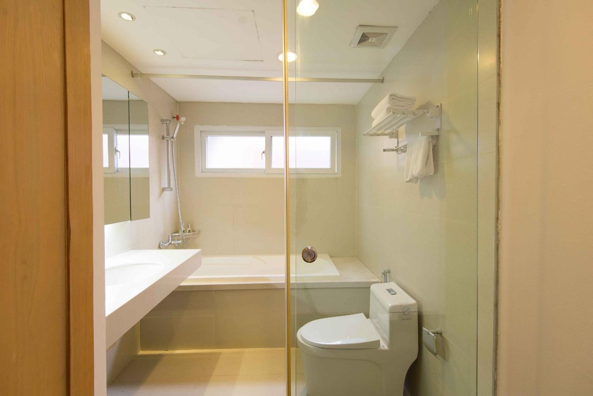 Luxe Paradise 9 Quang Khanh Apartment *